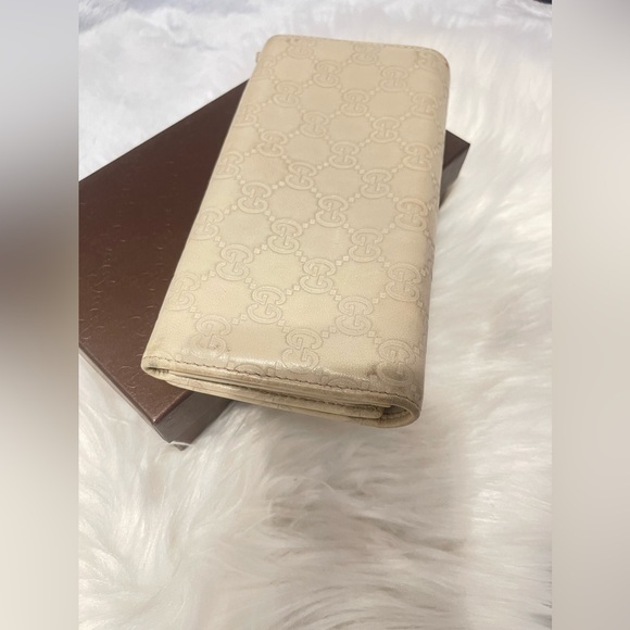 ❌❌❌SOLD❌❌GUCCI GUCCISIMA LONG WALLET - Picture 3 of 10